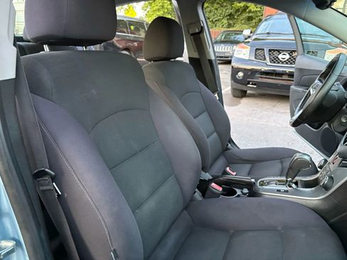 Used 2012 Chevrolet Cruze LT w/ RS Package image 15