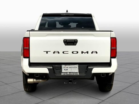 Used 2024 Toyota Tacoma SR5 RWD image 5