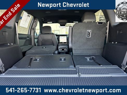 New 2026 GMC Acadia AT4 w/ LPO, Floor Liner Package image 14