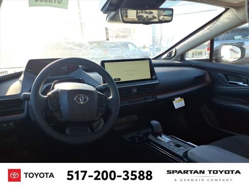 New 2026 Toyota Prius Plug-In Hybrid image 12