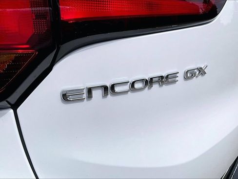 Used 2026 Buick Encore GX Preferred w/ Comfort Package FWD image 33