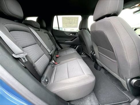 New 2026 Chevrolet Equinox LT w/ Safety and Technology Package FWD image 24