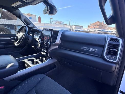 Used 2020 RAM 1500 Big Horn image 18