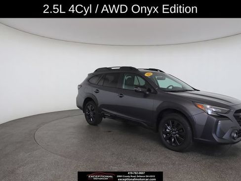 Used 2025 Subaru Outback Onyx Edition AWD/4WD image 27