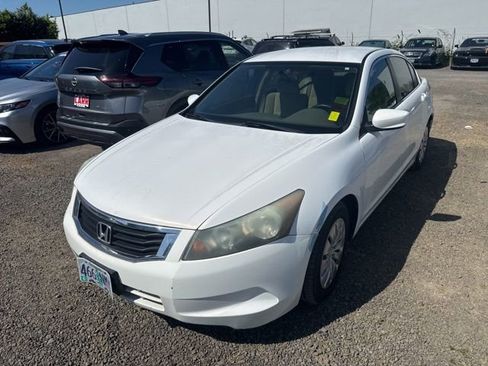 Used 2010 Honda Accord LX image 3