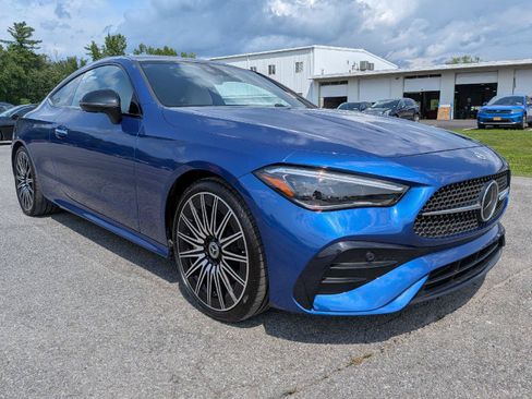 Used 2024 Mercedes-Benz CLE 450 4MATIC Coupe image 4