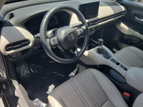 Certified 2024 Honda HR-V EX-L image 18