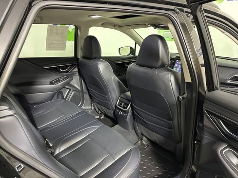 Used 2024 Subaru Outback Touring AWD/4WD image 36