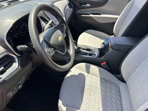 Used 2023 Chevrolet Equinox LS w/ LPO, Cargo Package FWD image 10