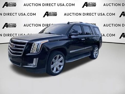 Used 2016 Cadillac Escalade Luxury AWD/4WD image 1