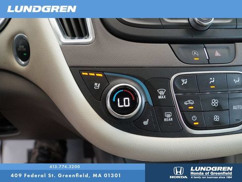 Used 2024 Chevrolet Malibu LT FWD image 25