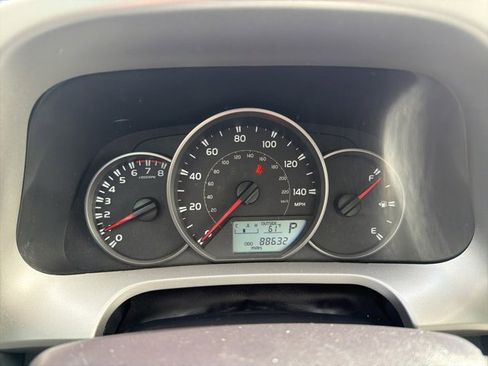 Used 2016 Toyota RAV4 LE image 14