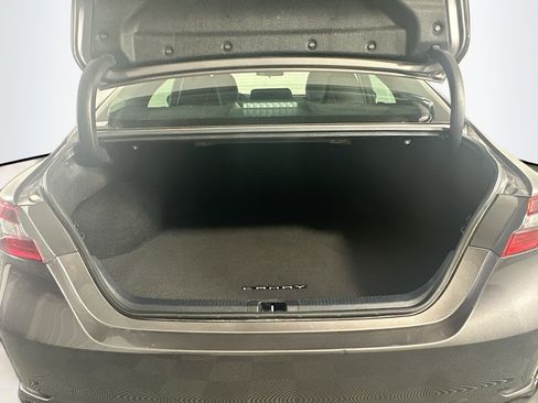 Used 2023 Toyota Camry SE image 28