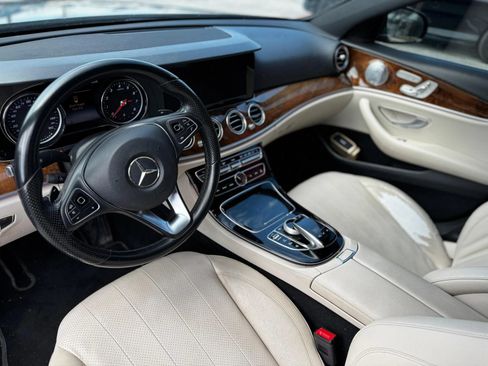 Used 2018 Mercedes-Benz E 300 w/ Premium 1 Package image 4