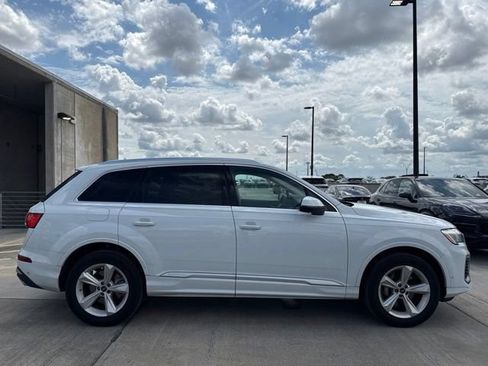 Used 2025 Audi Q7 2.0T Premium w/ Convenience Package AWD/4WD image 2