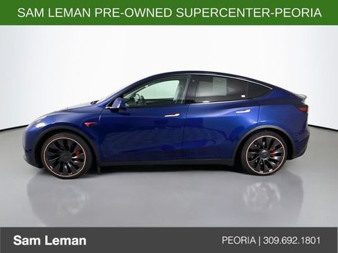 Used 2023 Tesla Model Y Performance AWD/4WD image 4