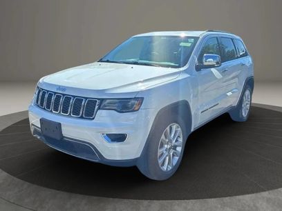 Used 2017 Jeep Grand Cherokee Limited w/ Luxury Group II