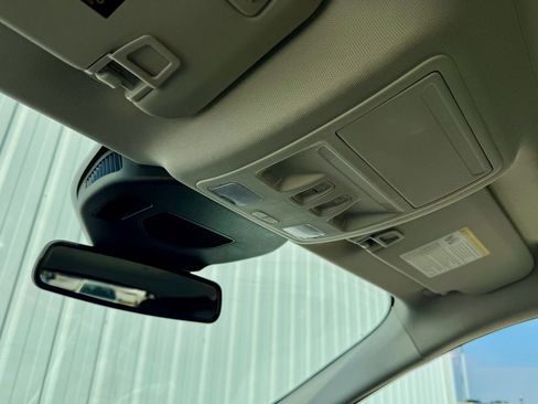 Used 2021 Ford Escape Titanium w/ Titanium Elite Package image 32