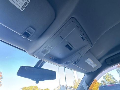 Used 2018 Chevrolet Silverado 1500 LT w/ All Star Edition image 38