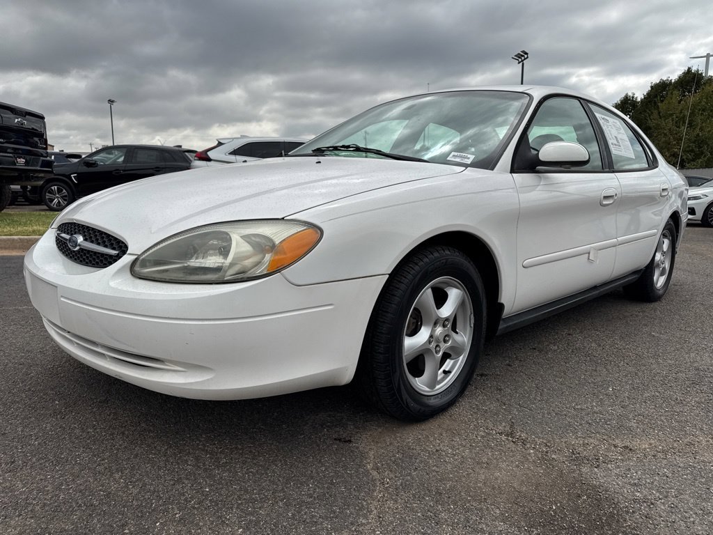 Used 2003 Ford Taurus SES FWD image 3