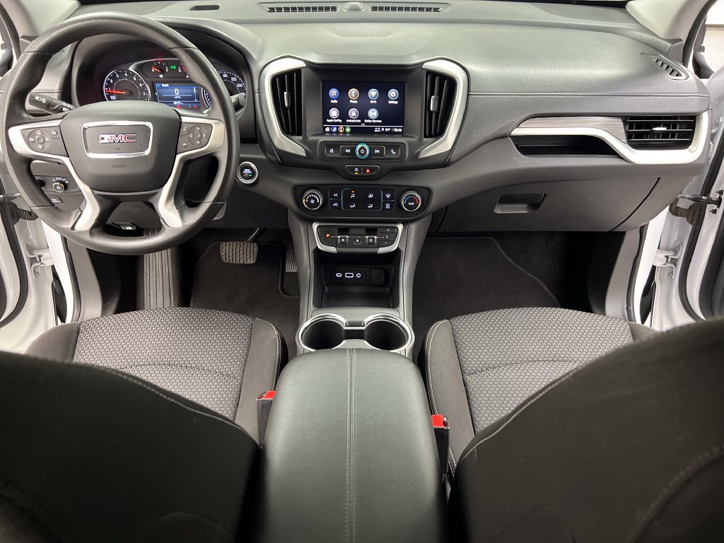 Used 2024 GMC Terrain SLE AWD/4WD image 42