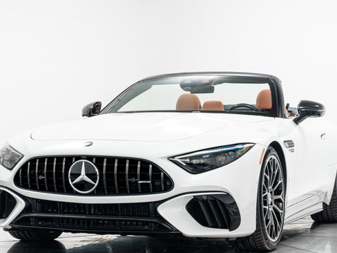 Used 2026 Mercedes-Benz SL 55 AMG 4MATIC image 5
