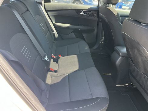 Used 2019 Kia Forte S w/ S Premium Package image 20