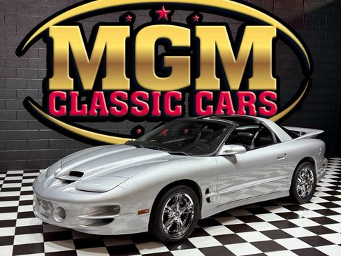 Used 2002 Pontiac Firebird Trans Am image 1
