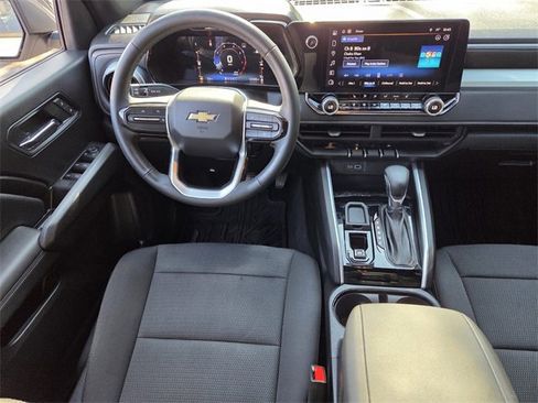 Used 2023 Chevrolet Colorado LT w/ LT Convenience Package II image 14