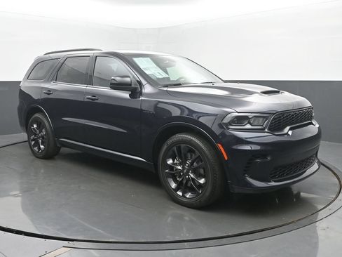 Used 2023 Dodge Durango R/T w/ Blacktop Package AWD/4WD image 7
