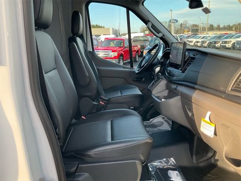 New 2026 Ford Transit 250 148 Medium Roof image 12