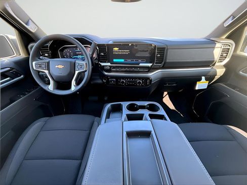 New 2026 Chevrolet Silverado 1500 LT AWD/4WD image 4