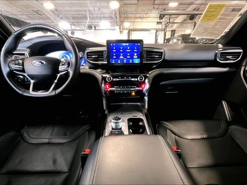Used 2022 Ford Explorer ST w/ Equipment Group 401A image 25