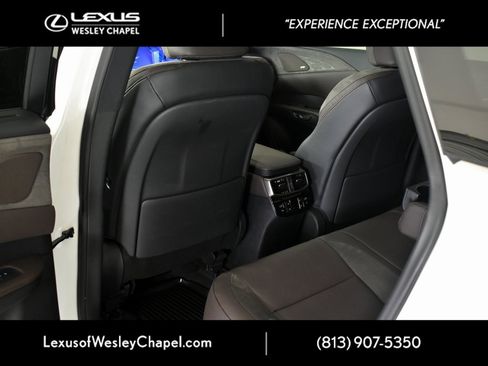 Used 2024 Lexus RX 350 image 28