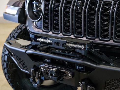 Used 2025 Jeep Wrangler Unlimited Rubicon 392 image 25