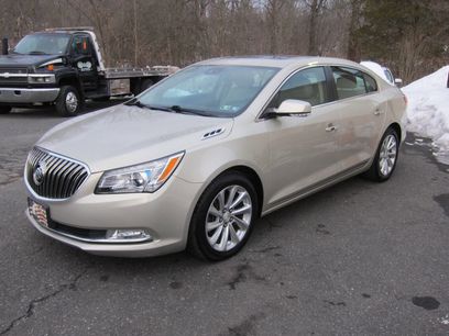 Used 2014 Buick LaCrosse Leather w/ Driver Confidence Package