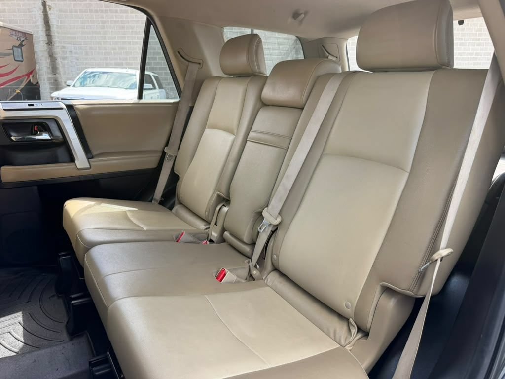 Used 2016 Toyota 4Runner SR5 Premium AWD/4WD image 19