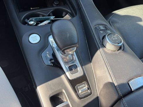 Used 2019 INFINITI QX50 Essential w/ Proactive Package image 19