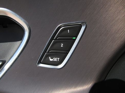 New 2025 Acura RDX SH-AWD image 25