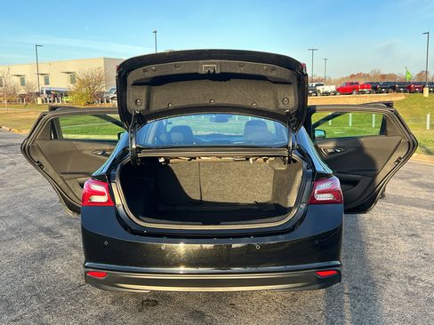 Used 2024 Chevrolet Malibu LT w/ Midnight Edition image 34