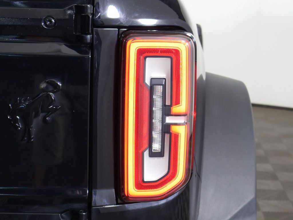 Used 2022 Ford Bronco Wildtrak AWD/4WD image 17