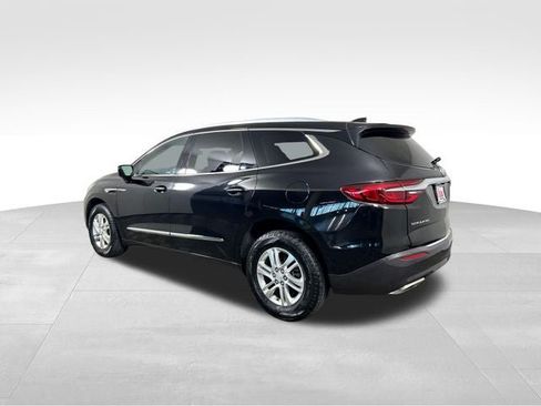 Used 2020 Buick Enclave Essence w/ Sound and Sites Package FWD image 4