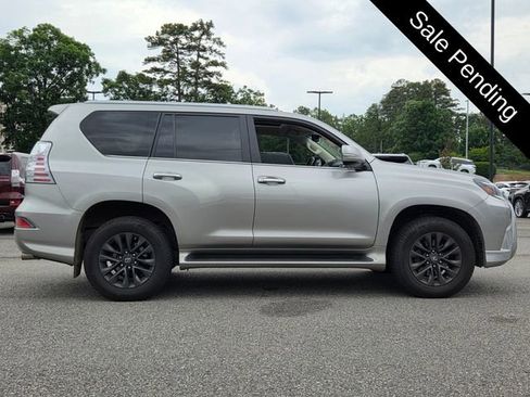 Used 2020 Lexus GX 460 Premium w/ Premium Package AWD/4WD image 6