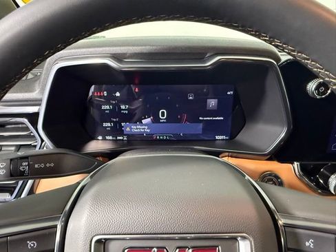 Used 2026 GMC Canyon AT4 image 27