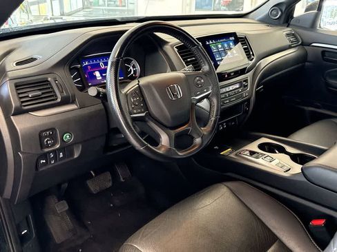 Certified 2024 Honda Passport EX-L image 10