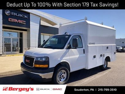 New 2025 GMC Savana 3500 w/ Power Convenience Package