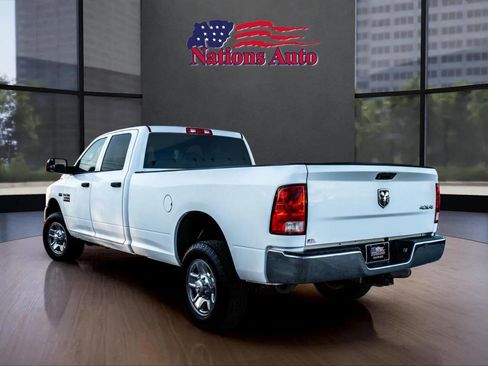 Used 2018 RAM 3500 Tradesman w/ Chrome Appearance Group image 3