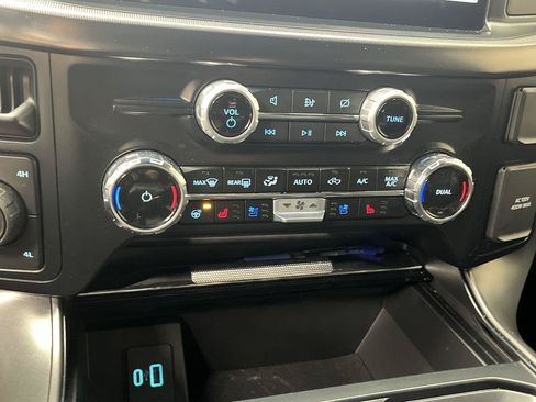 Used 2024 Ford F150 Lariat w/ Bed Utility Package AWD/4WD image 23