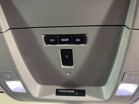 Used 2019 Chevrolet Silverado 2500 W/T AWD/4WD image 27