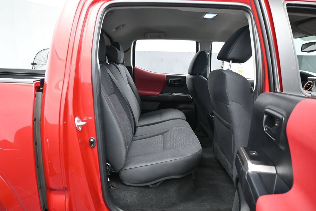 Used 2023 Toyota Tacoma SR5 w/ Technology Package RWD image 35